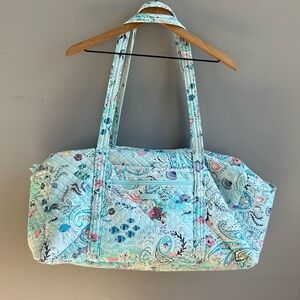Vera Bradley Paisley Wave Large Travel Weekender Duffle Bag